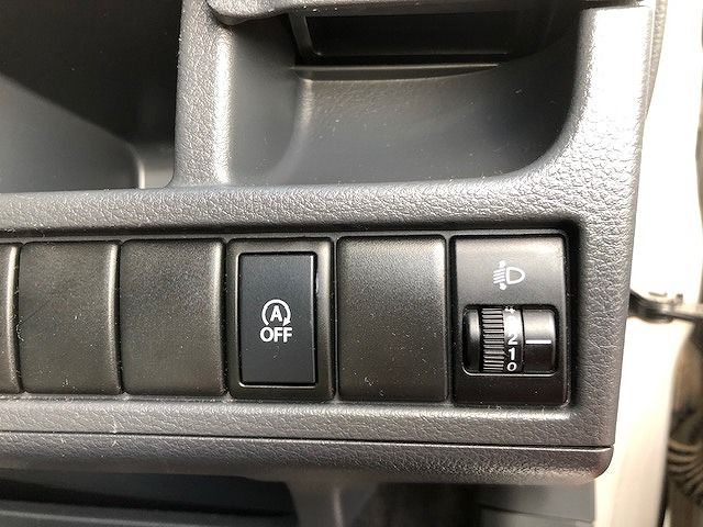 Suzuki WAGON R 2013-05 180644-11