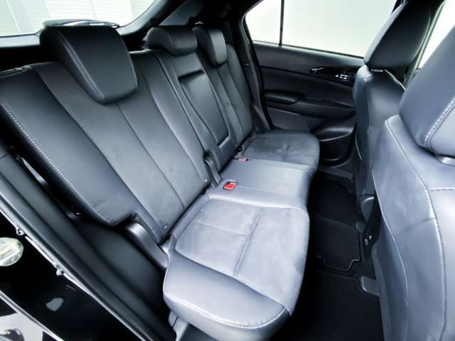 Mitsubishi ECLIPSE CROSS 2022-03 190242-6
