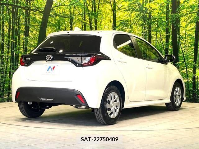 Toyota YARIS 2022-07 228842-18