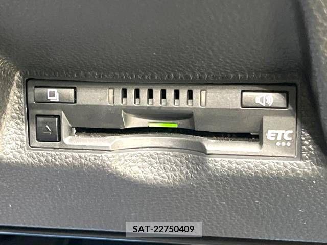 Toyota YARIS 2022-07 228842-7