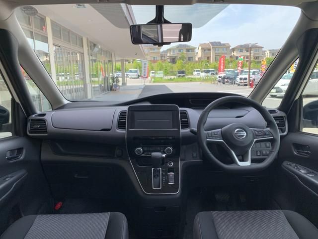 Nissan SERENA 2021-09 5586-1