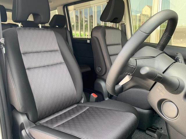 Nissan SERENA 2021-09 5586-10