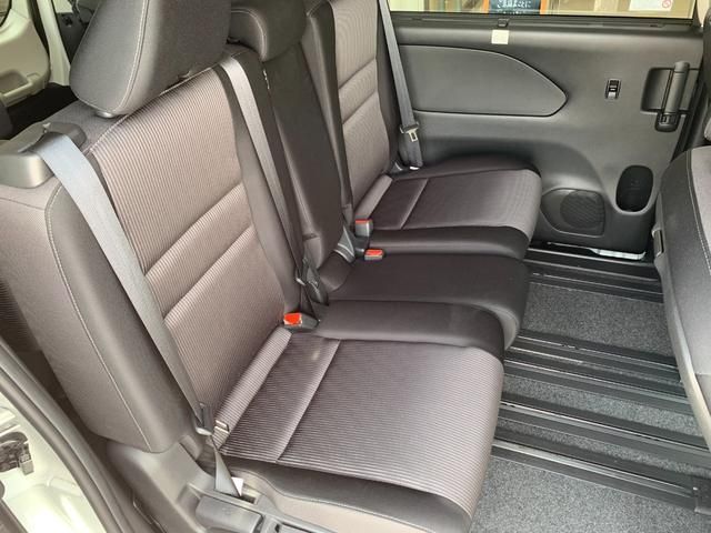 Nissan SERENA 2021-09 5586-13