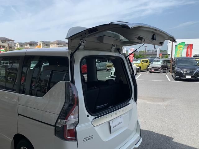 Nissan SERENA 2021-09 5586-21