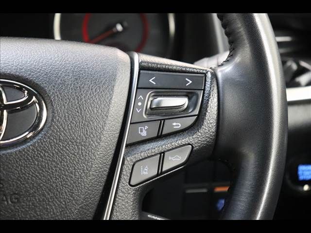 Toyota ALPHARD 2022-03 23759-7