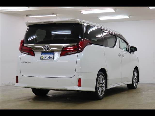 Toyota ALPHARD 2022-03 23759-18