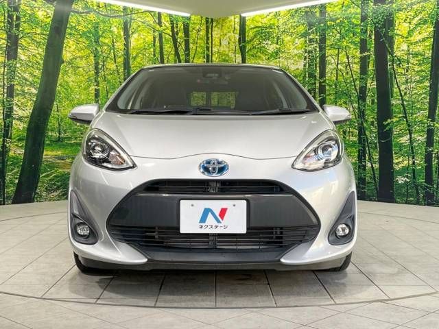 Toyota AQUA 2018-05 194347-14