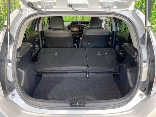 Toyota AQUA 2018-05 194347-10