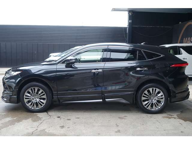 Toyota HARRIER HYBRID 2021-01 3977-3