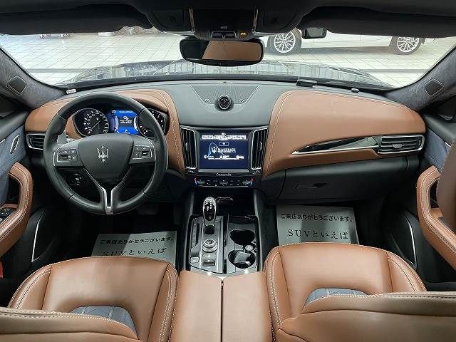 Maserati LEVANTE 2016-12 20546-2