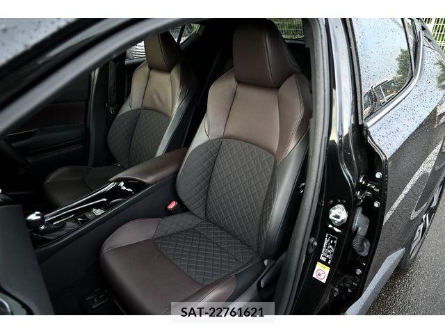 Toyota C-HR 2018-12 344530-10