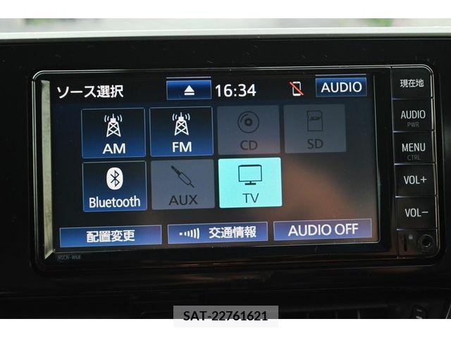Toyota C-HR 2018-12 344530-23