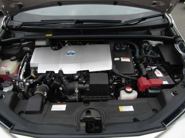 Toyota PRIUS 2016-01 10677-15