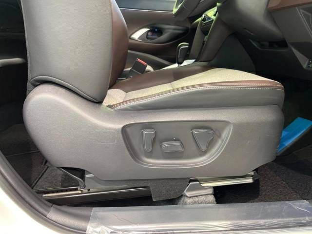Toyota YARIS CROSS 2020-12 189687-7
