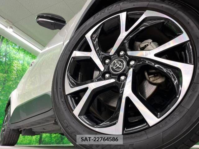 Toyota C-HR 2019-05 295006-13