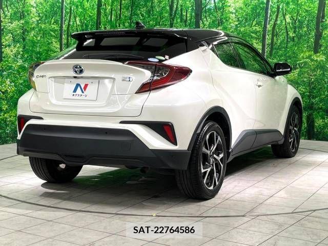 Toyota C-HR 2019-05 295006-17