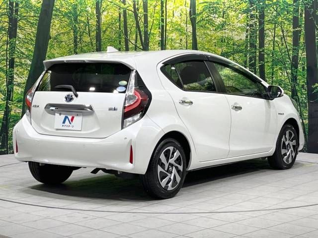 Toyota AQUA 2020-05 181542-16