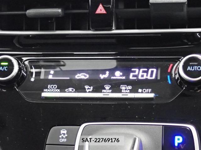 Toyota AQUA 2023-01 221689-15