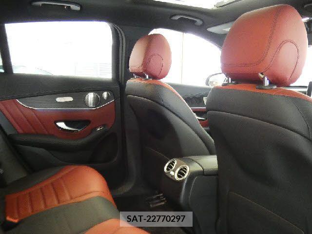 Amg C-CLASS 2018-11 220781-27