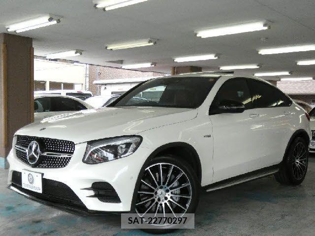 Amg C-CLASS 2018-11 220781-10
