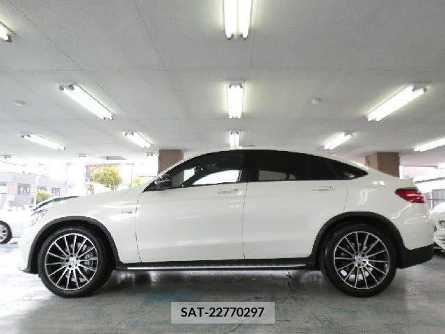 Amg C-CLASS 2018-11 220781-14
