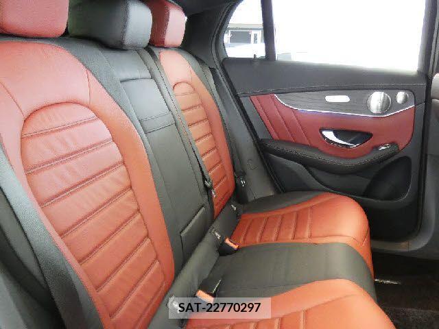 Amg C-CLASS 2018-11 220781-13