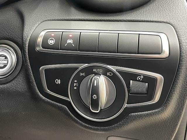 Mercedes Benz C-CLASS 2018-09 24867-6