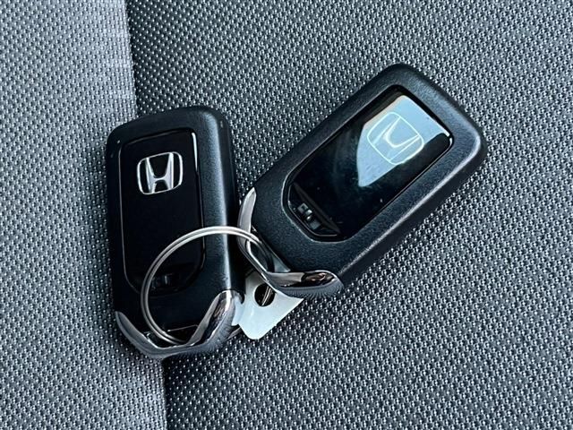 Honda FIT 2021-02 17596-25