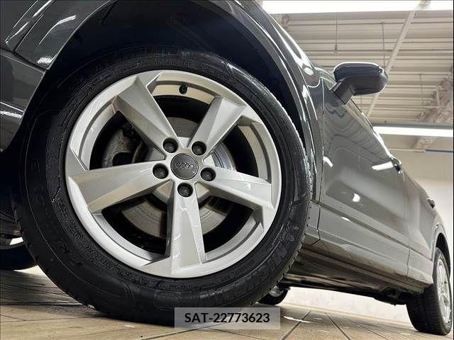 Audi Q2 2018-11 292713-10