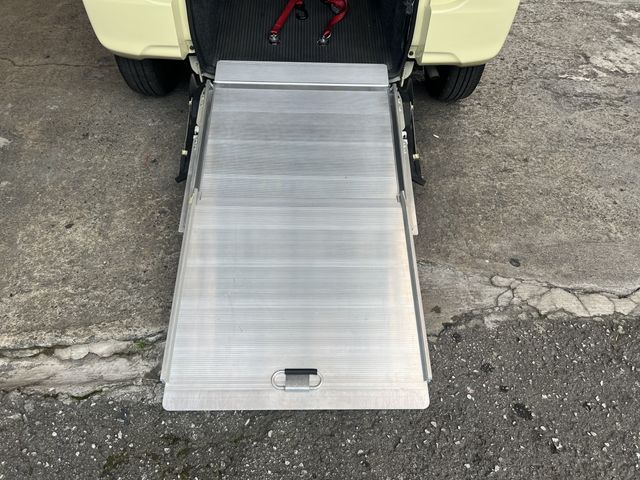 Daihatsu TANTO 2015-11 2934-6