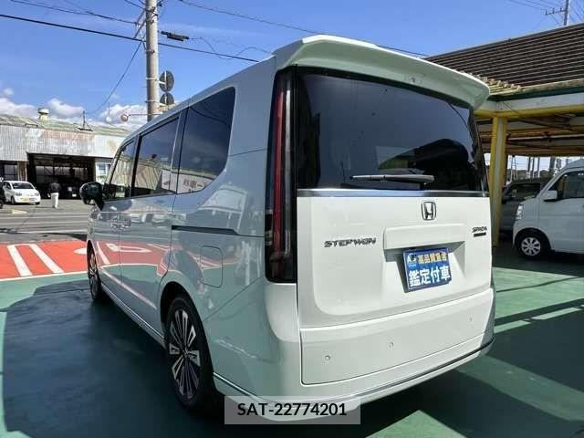 Honda e 2024-01 220737-3