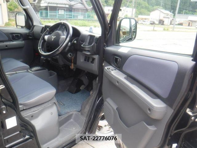 Mitsubishi MINICAB VAN 2011-12 316728-9