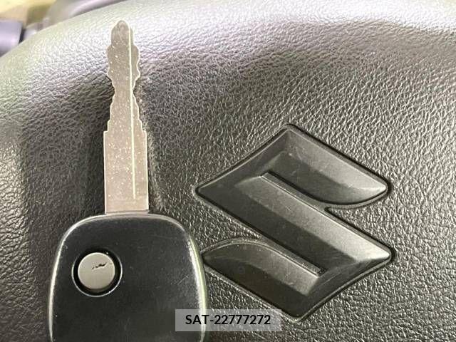 Suzuki ALTO 2015-04 287144-2