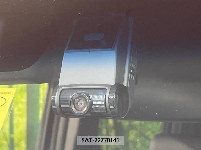 Honda N BOX CUSTOM 2019-09 279295-7