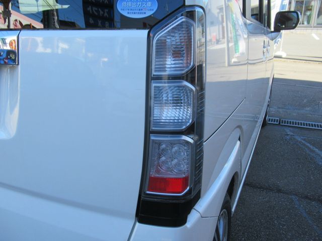 Honda N BOX 2013-10 634-17