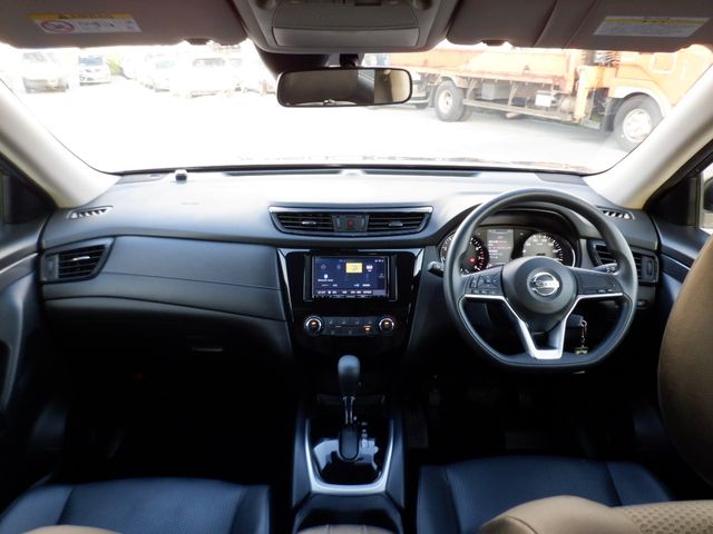 Nissan X-TRAIL 2020-07 4392-1