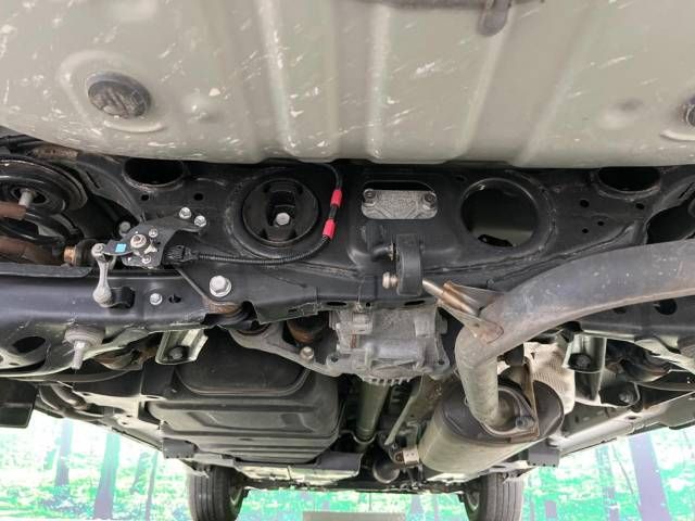 Toyota HARRIER 2018-07 193351-19