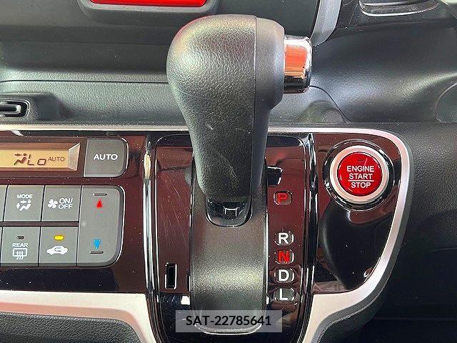 Honda N BOX CUSTOM 2015-11 306625-19