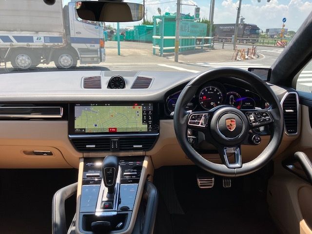 Porsche CAYENNE 2020-01 5228-1