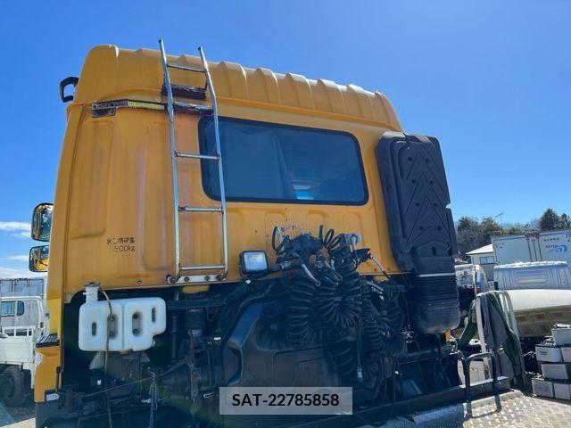 Isuzu GIGA 2012-06 201267-15