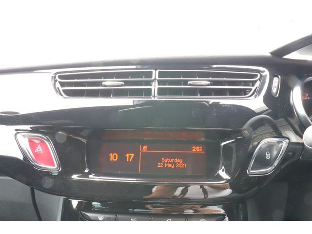 Citroen DS3 2018-08 7244-13