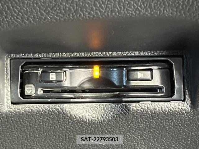 Toyota PRIUS 2016-09 366432-4