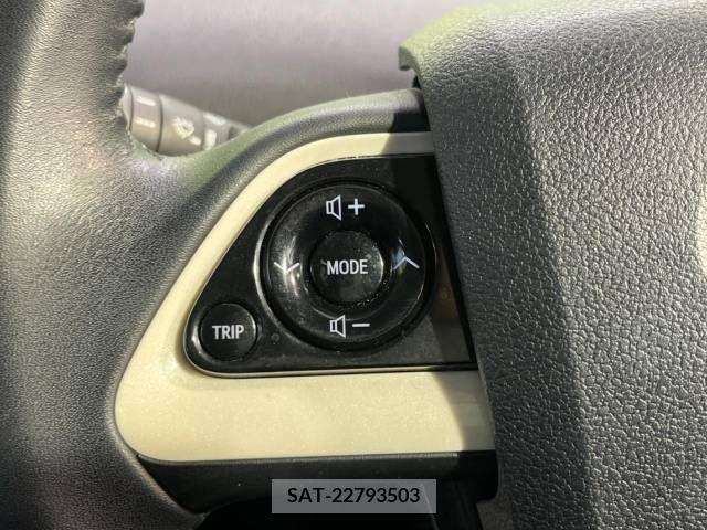 Toyota PRIUS 2016-09 366432-7