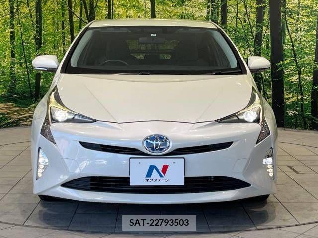 Toyota PRIUS 2016-09 366432-14