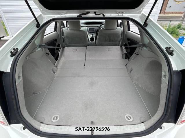 Toyota PRIUS 2009-12 323106-11
