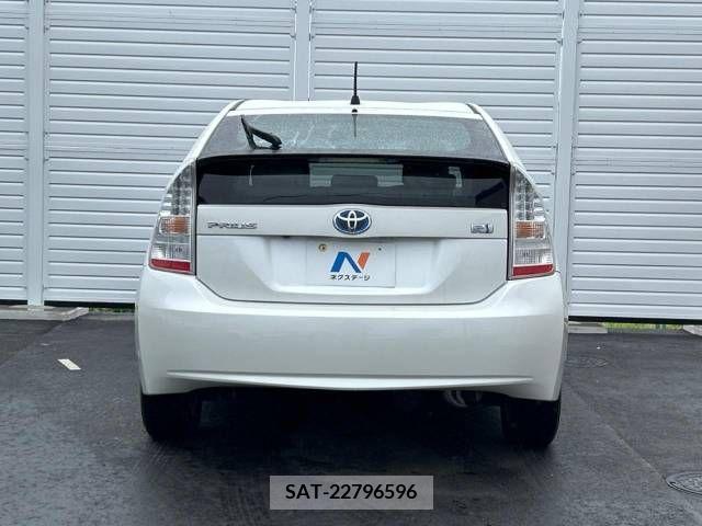 Toyota PRIUS 2009-12 323106-15