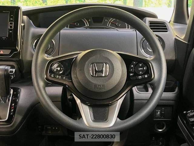 Honda N BOX CUSTOM 2018-11 306990-11