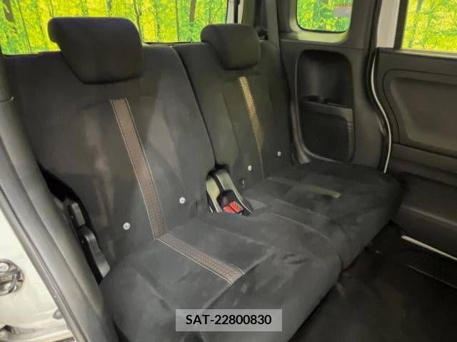 Honda N BOX CUSTOM 2018-11 306990-9