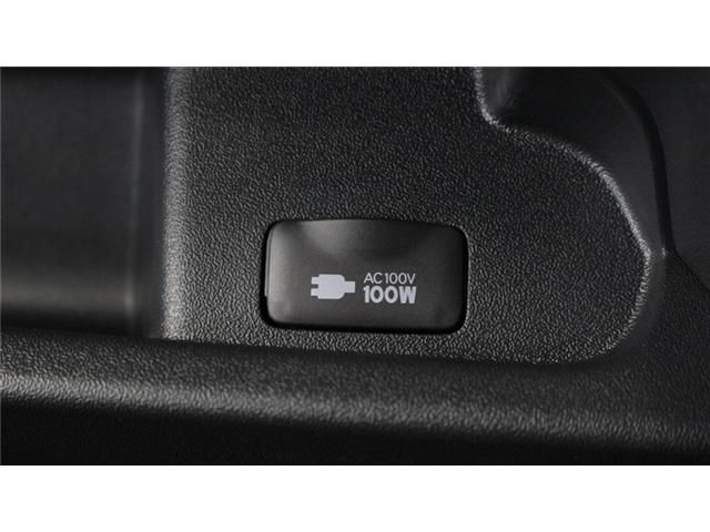 Toyota HIACE VAN 2023-10 185686-1