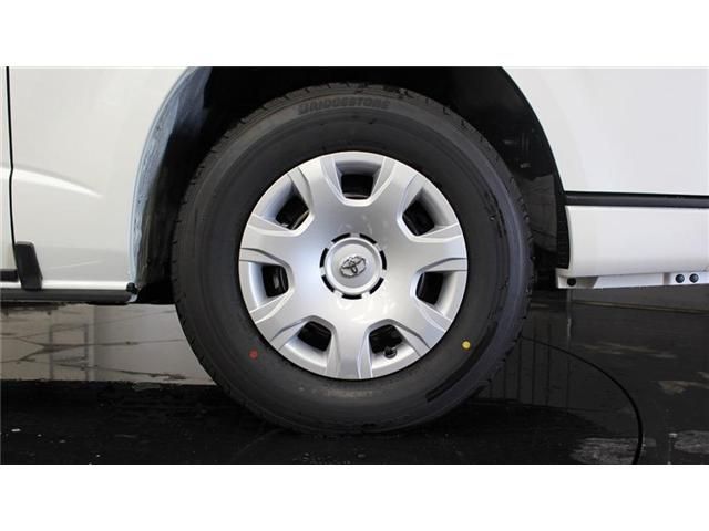 Toyota HIACE VAN 2023-10 185686-23